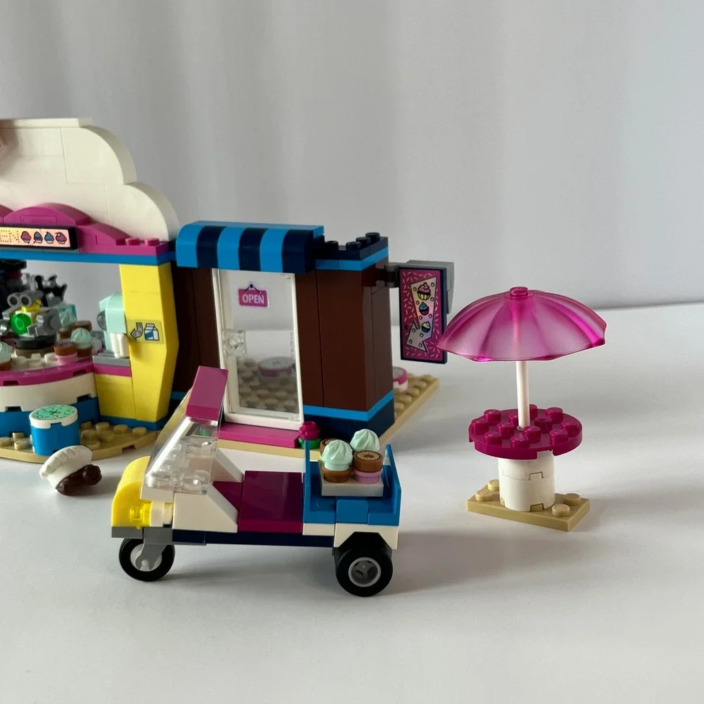 LEGO Friends Olivias Cupcake Cafe 41366 Building Set‎ with Manual No Minifigures